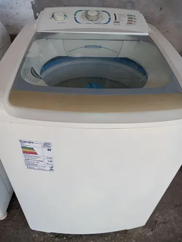 Maquina de lavar roupa