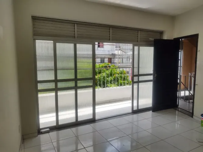 VF93SE - Apartamento com 4 quartos (sendo 2 suítes), 2 Salas na Rua Domingos Marreiros - U