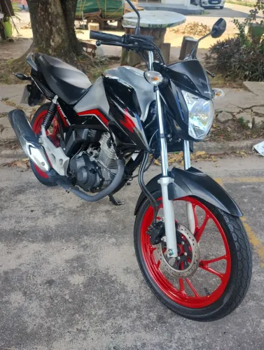 Titan 23/23 série especial.super nova