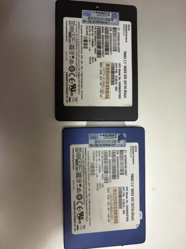 Lote 2x SSD Samsung PM863 960GB HPE VK0960GFDKK - Com Defeito / Para Peças