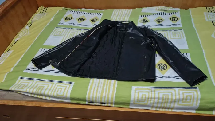 Jaqueta de couro legítimo