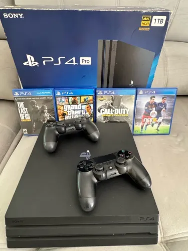 Ps4 PRO - extremamente NOVO