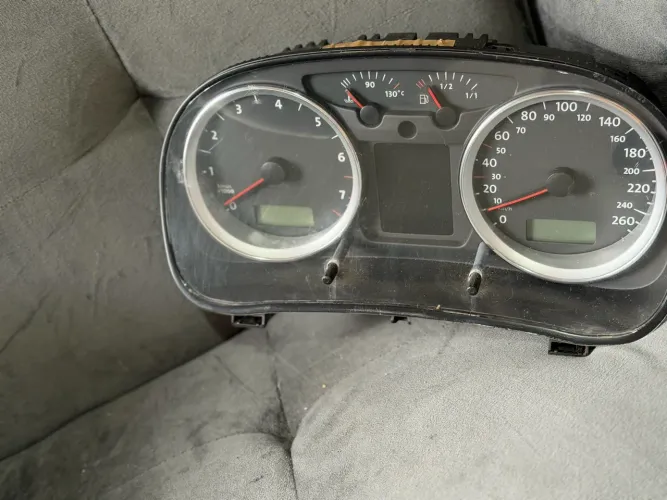 Painel VDO VW Golf 4 / Bora 1.9 TDI 1JE920846C 260km/h