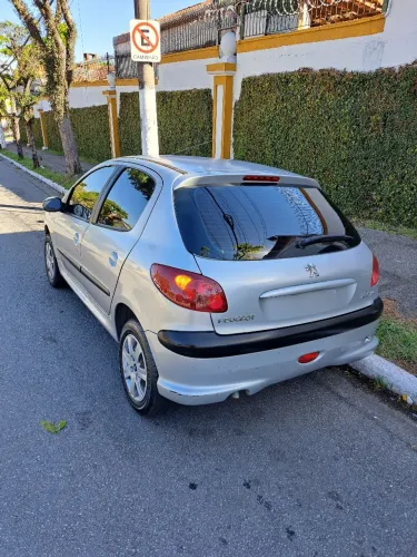 Peugeot 206 Presence 1.4/ 1.4 Flex 8V 5P 2005