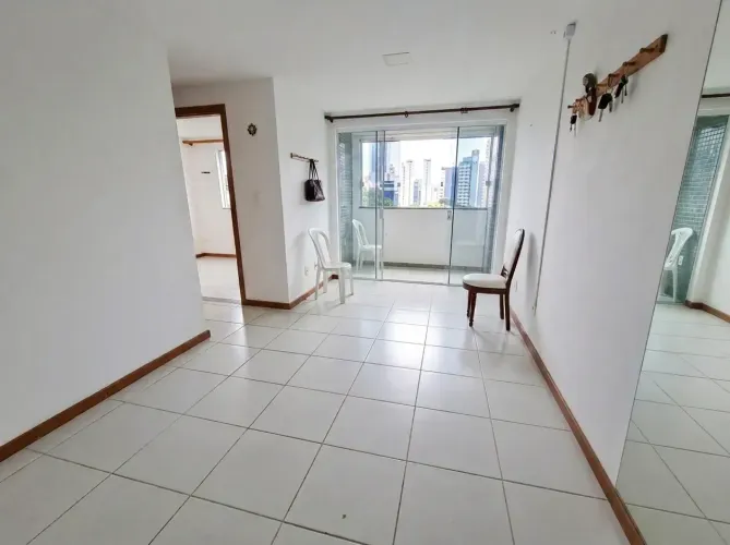 Apartamento Com 2 Quartos Em 56M² E Com 1 Vaga De Garagem No Stiep. 1I937JD