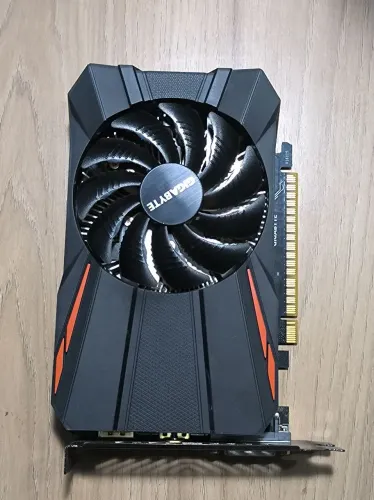 GTX 1050 2GB DDR5 - GIGABYTE