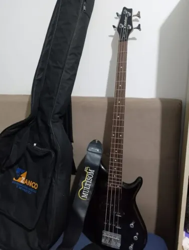 Baixo 4 cordas Condor BX 12