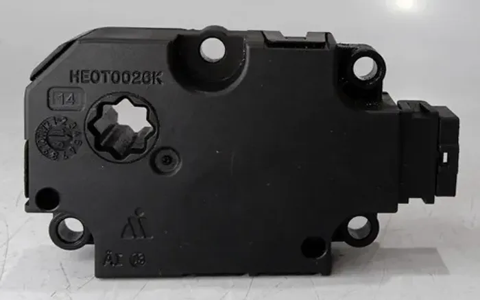 Motor Atuador Caixa Ar Mercedes C180 C250 2016 2019 T43758b