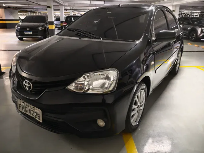Toyota Etios XLS Sedan 1.5 Flex 16V 4P Mec. 2013