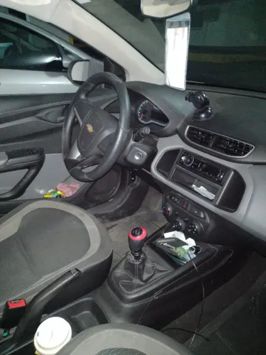 Chevrolet Onix Hatch LT 1.0 8V Flex Power Mec. 4P 2015