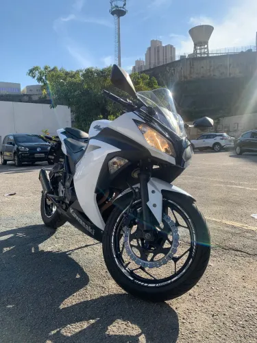 Kawasaki Ninja 300 2017 | 44 Mil Km | Revisada | R$ 18.500