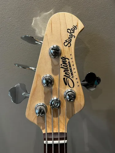 Sterling Ray 34 music man