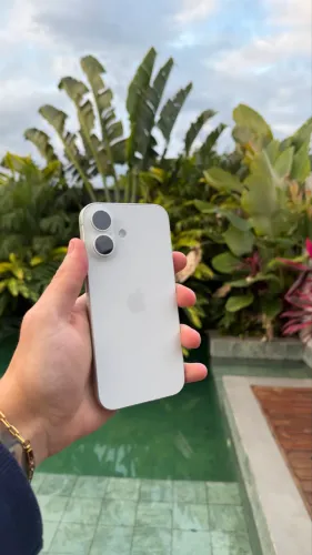 iPhone 16 com garantia