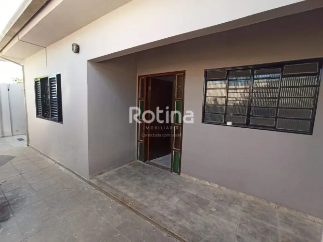 Casa para alugar, 3 quartos, Planalto - Uberlândia/MG - Rotina Imobiliária