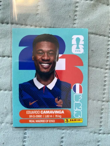 Vendo figurinha da copa de 2026 do Camavinga bugado