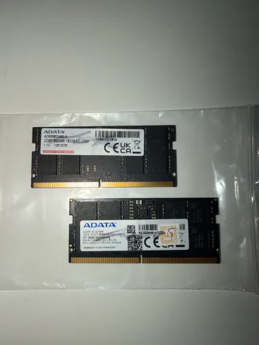 Kit com duas memórias de notebook 16GB DDR5 5600MHz ADATA Sodimm