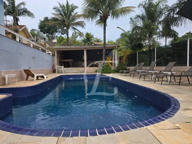 Casa com 4 quartos à venda, 900 m² por R$ 2.780.000 - Granja Viana II - Cotia/SP