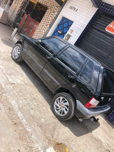 Fiat Uno Mille Celeb/celeb.econ 1.0 F.flex 4P 2010