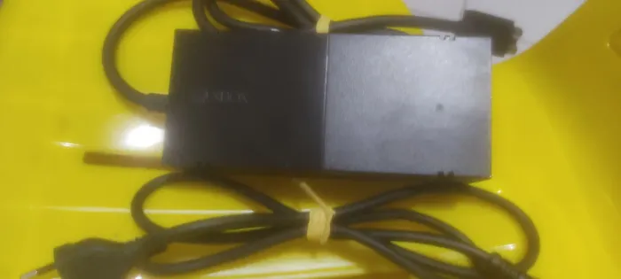 Fonte Xbox onde fat original semi-nova