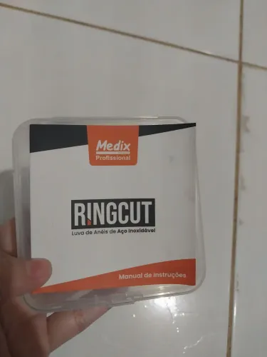 Luva de aço