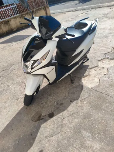 Honda Elite 125 Moto extra