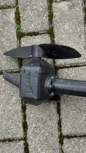 Smart pedal caiaker
