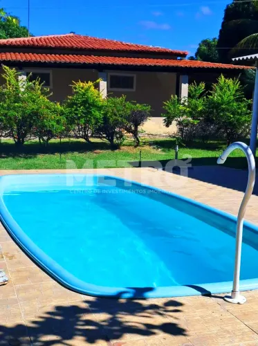 Chácara á venda na Estrada da Tapera, beira rio, piscina, casa mobiliada
