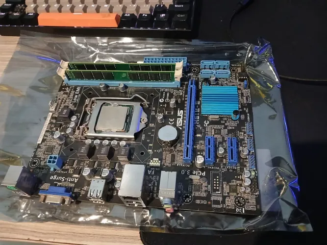 Kit Upgrade Core i5 3470 + ASUS H61M-E + 8GB RAM DDR3 (2x 4GB Dual Channel)