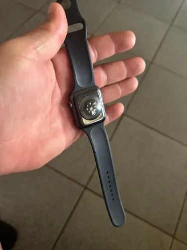 Vende se Apple whatch série 6 44 mm