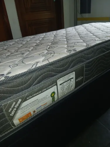 Colchão Ortobom extra firme ? base R$ 600 aceito cartão e faço entrega