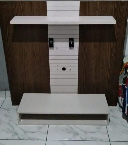 PAINEL PRA TV EM PERFEIRO ESTADO