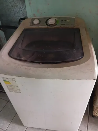 Máquina de lavar.