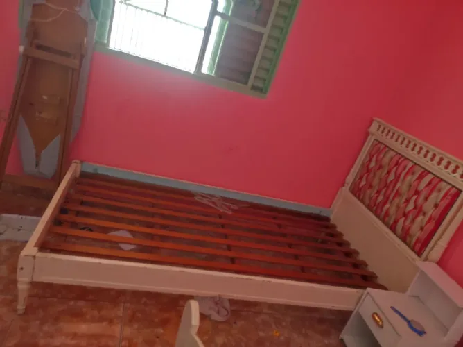 Cama solteiro de maciça