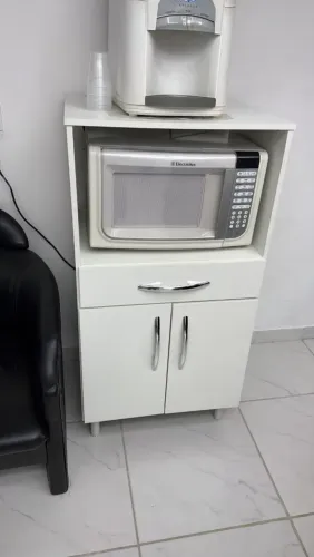 balcão de micro forno branco novo