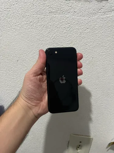 VENDO IPHONE SE 2020