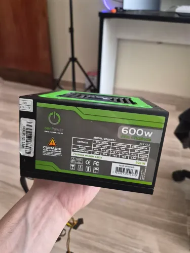 fonte gamer 600w