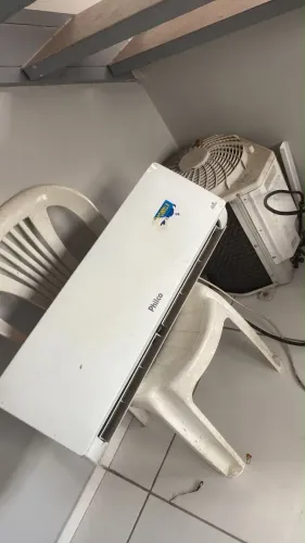 Philco Inverter 12.000 BTUs - Gelando Perfeitamente, Ótimo Estado.