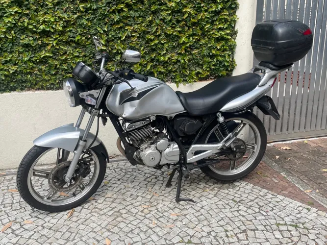 Suzuki Gsr 125