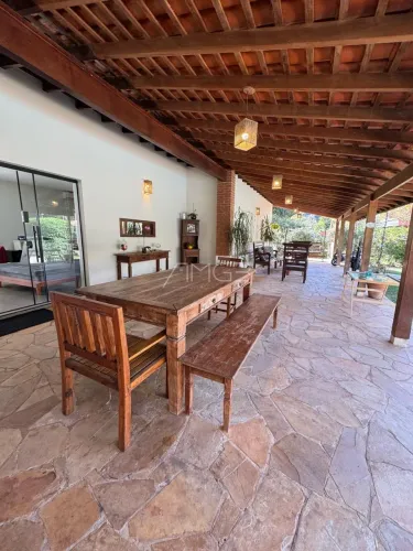 Casa Alto Padrão no Condomínio Fechado Vale das Garças - Barão Geraldo, 4 Suítes, 1.922m².