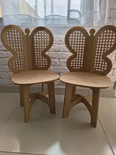 Cadeirinhas infantil( MDF cru)
