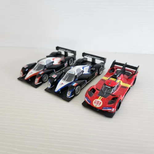 Dupla Peugeot 908 HDi FAP 24h Le Mans 2006 #7 & #8 - Norev 1:64