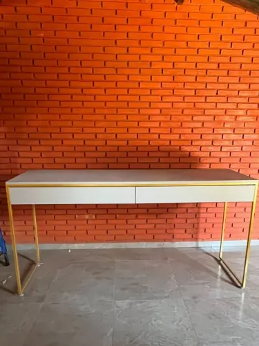 Aparador Bancada Alta 2,04m Sob Medida Metalon Dourado MDF Recepção 2 Gavetas