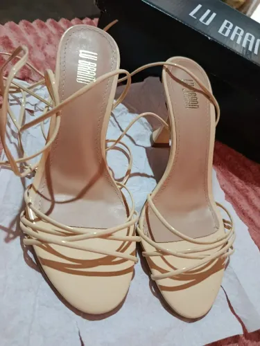 Sandália Lu brand 