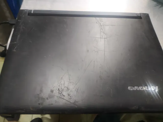 Notebook Lenovo ideapad 80CA i3 retirada de peças ou pra quem conserta