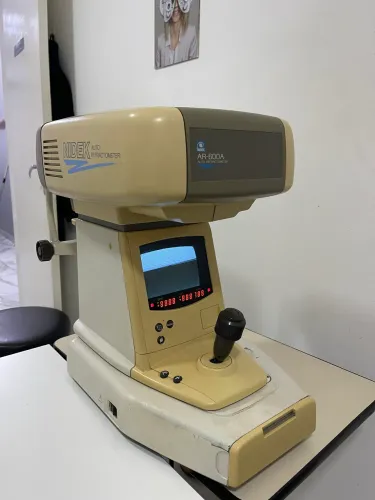Auto Refrator Nidex para consertar ou retirar peças