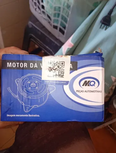 Motor do radiador . Vários modelos de carro
