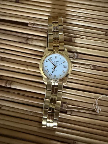 Relógio - Tissot PR 50 Swiss Made ? Dourado