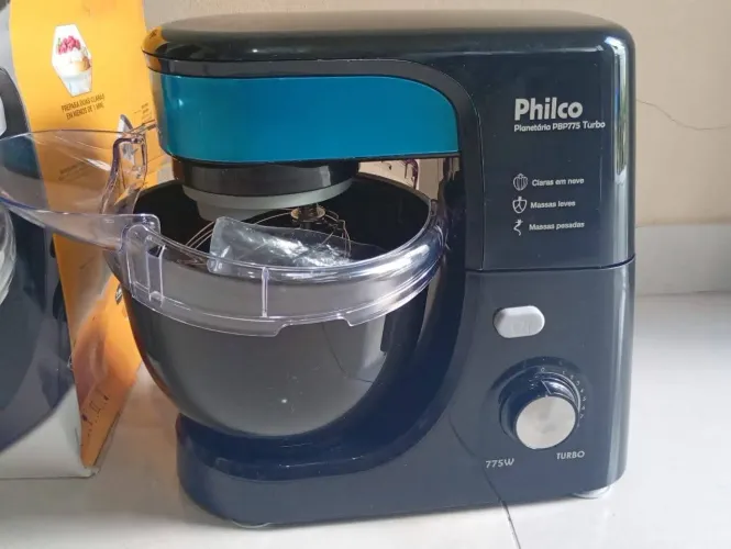 Batedeira Planetária Philco PBP775 Turbo 775W - Excelente Estado