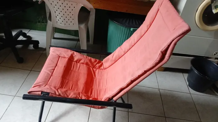 Cadeira dobrável de pano