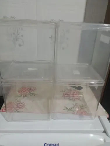Vendo potes de acrílico 3,5 litros